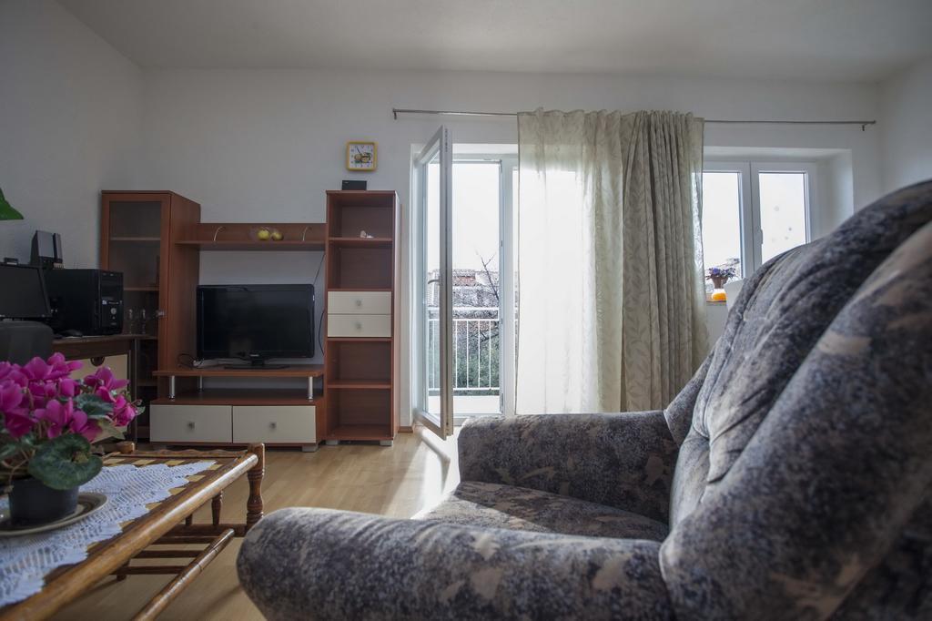 Apartments Dino Makarska Quarto foto